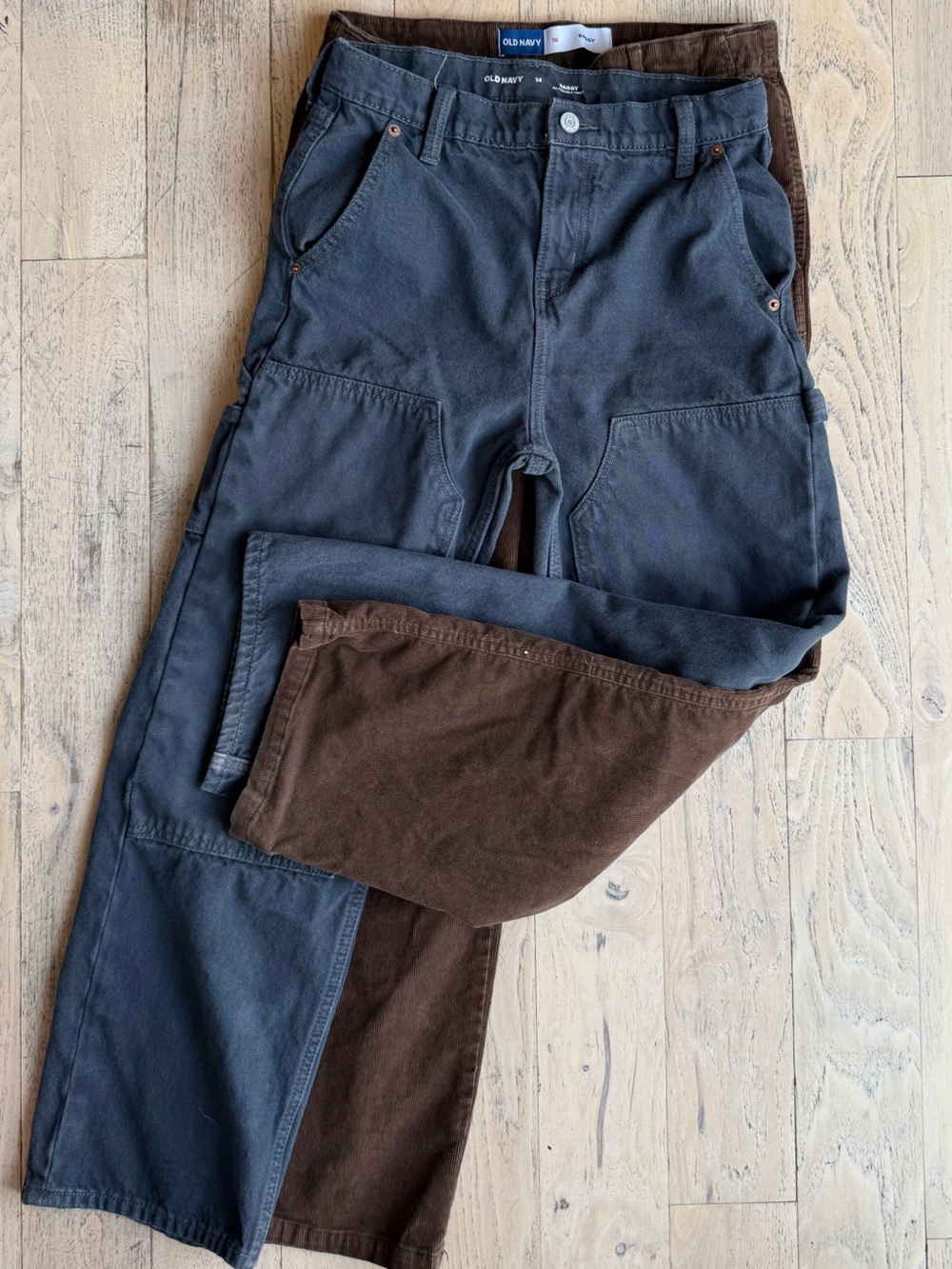 X2 pair Old Navy boys size 14 and size 16 Baggy pants.